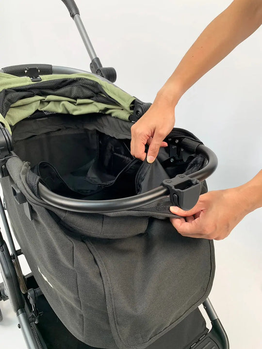 Ibiyaya Lyte 3-In-1 Detachable Pet Stroller Medium Ibiyaya