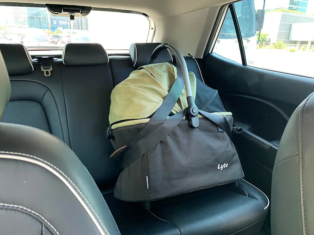 Ibiyaya Lyte 3-In-1 Detachable Pet Stroller Medium Ibiyaya